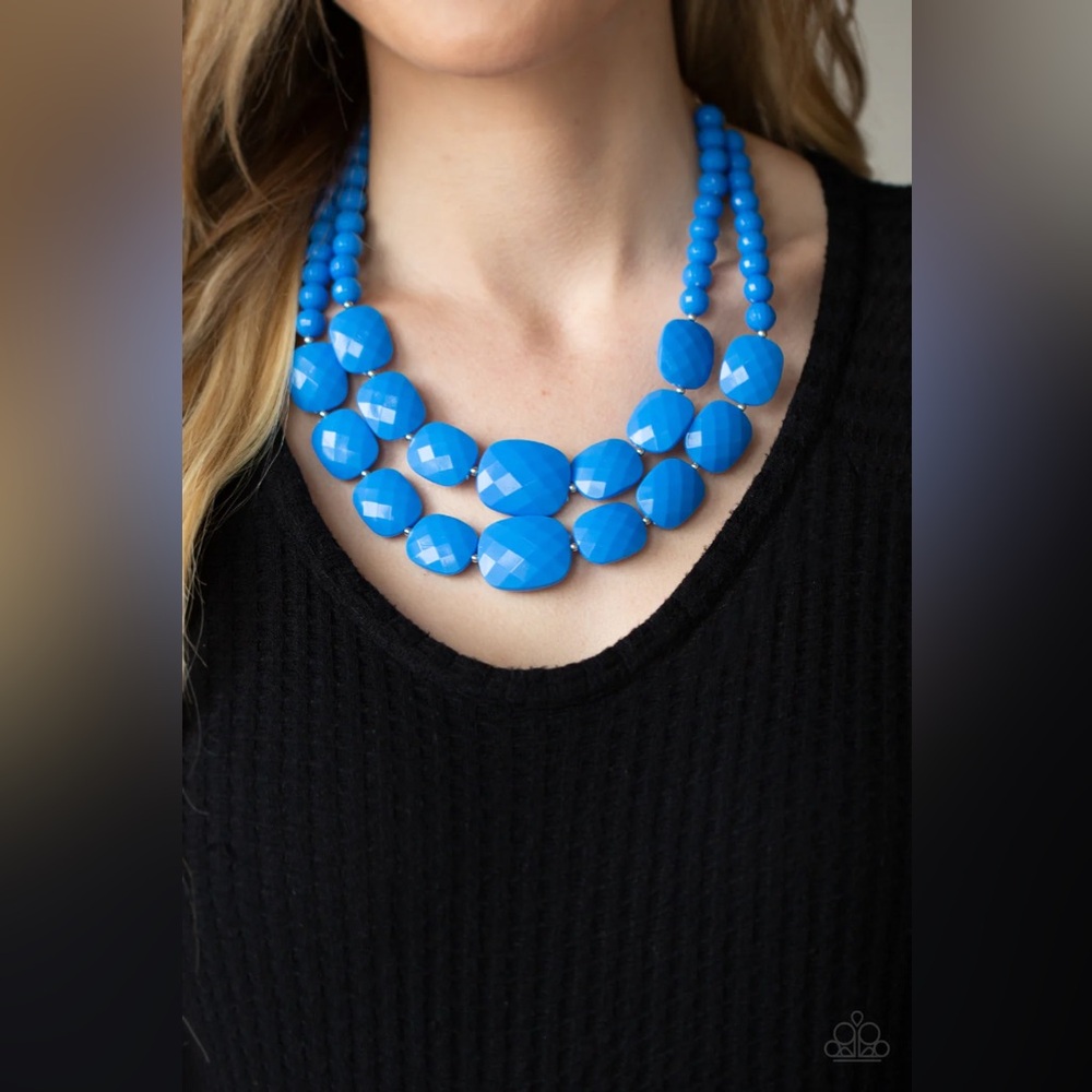 ❤️‍🔥5/$25❤️‍🔥 Resort Ready Blue Necklace